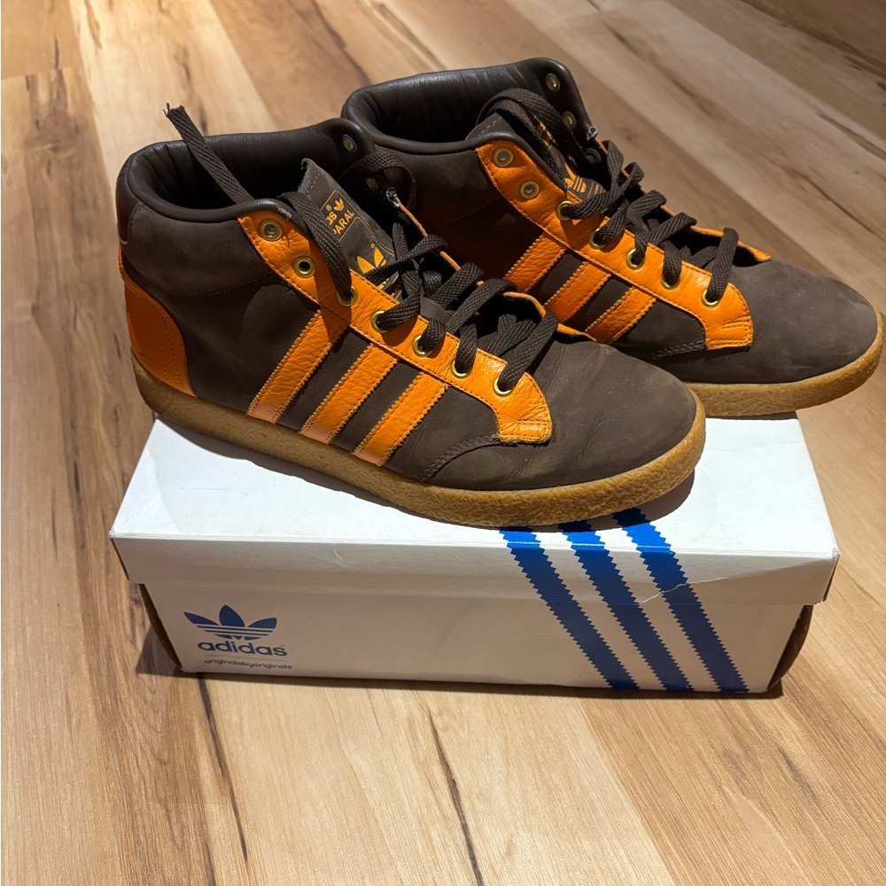 Adidas Men's Dark Brown and Orange Sneakers